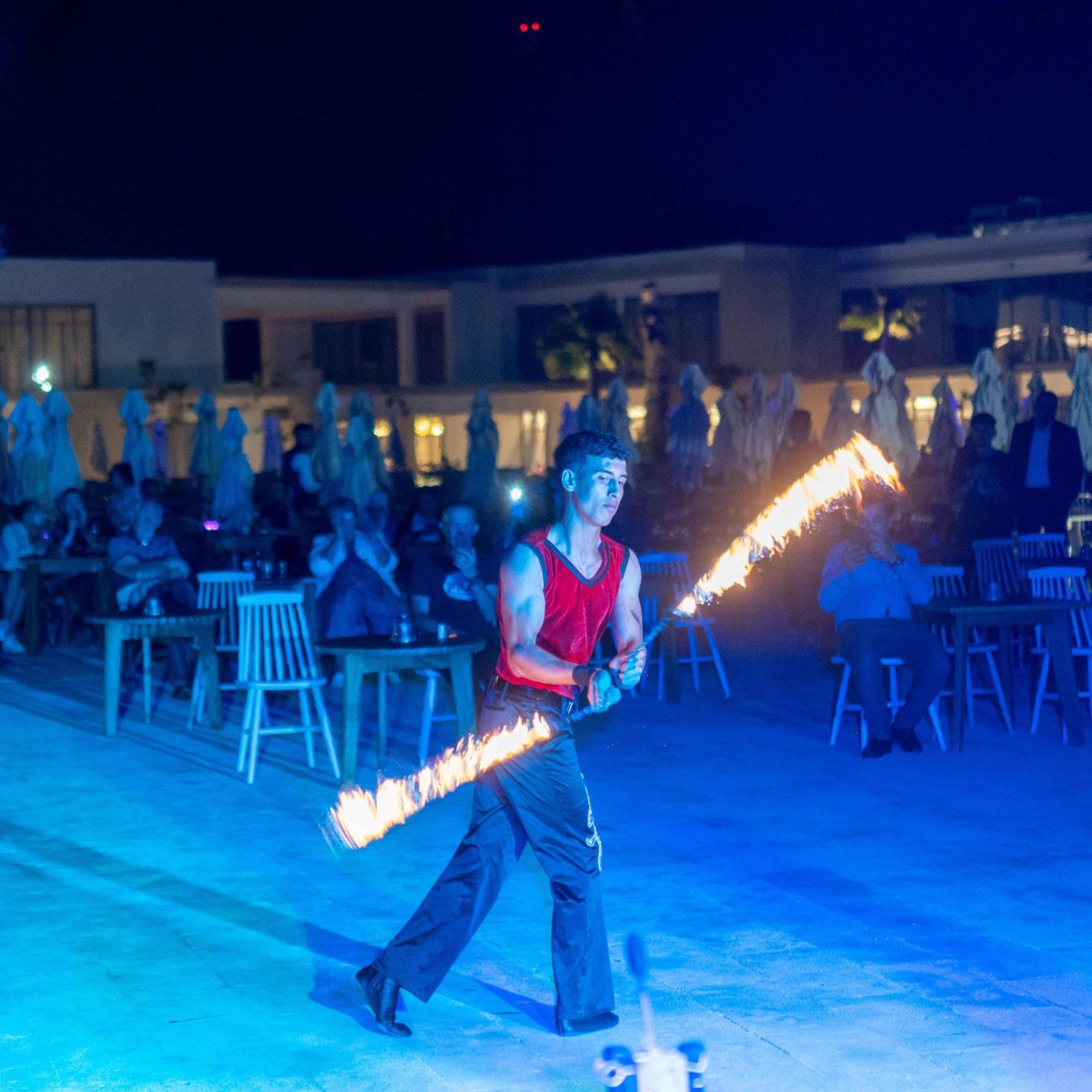 Radisson Blu Resort Al Hoceïma Eksteriør bilde Fire fan performance