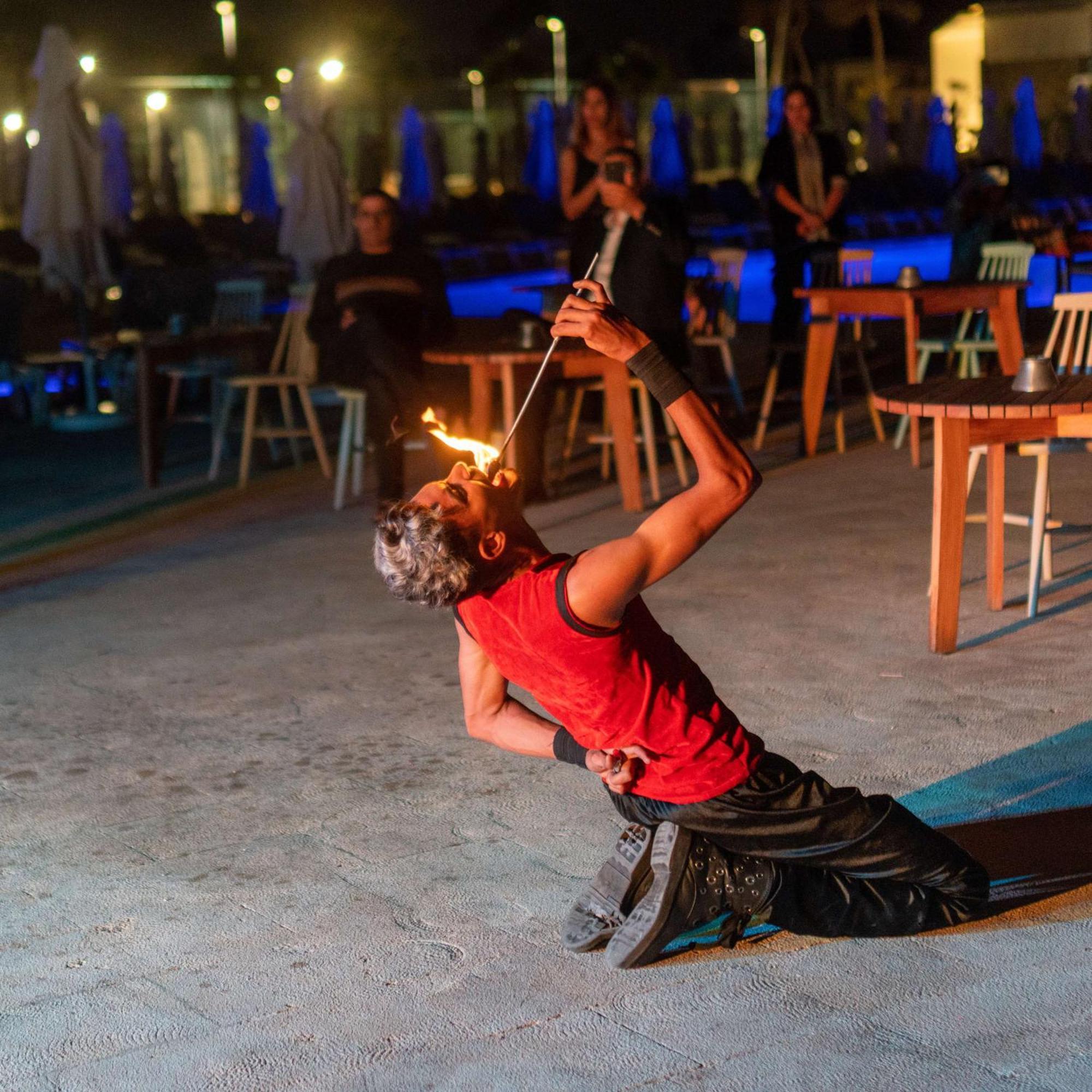 Radisson Blu Resort Al Hoceïma Eksteriør bilde Fire breathing